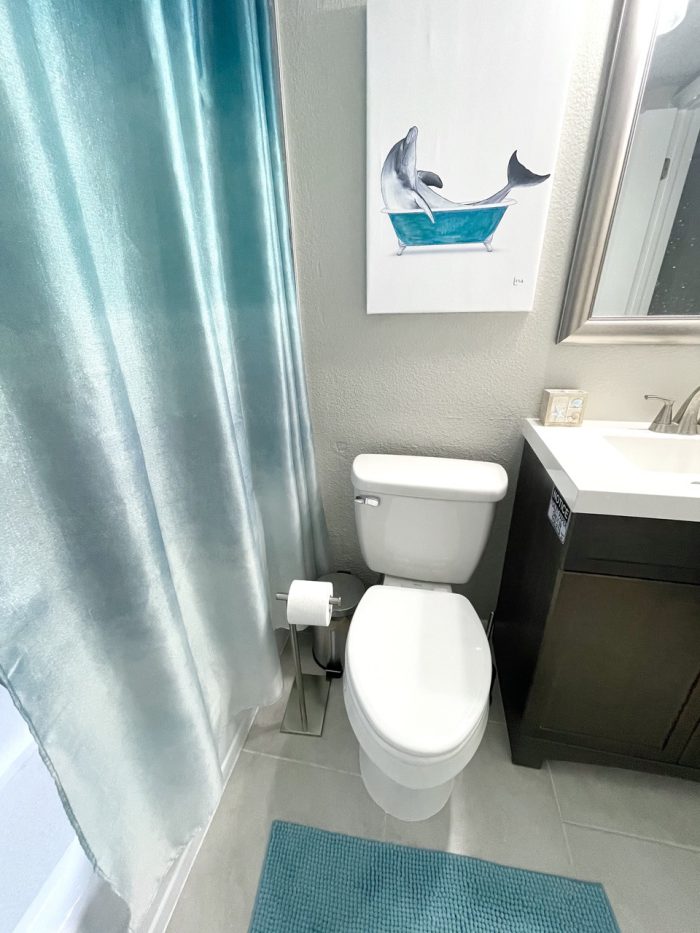 Dolphin House - Image 28