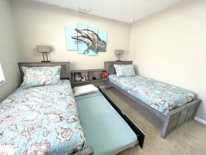 Dolphin House - Image 32