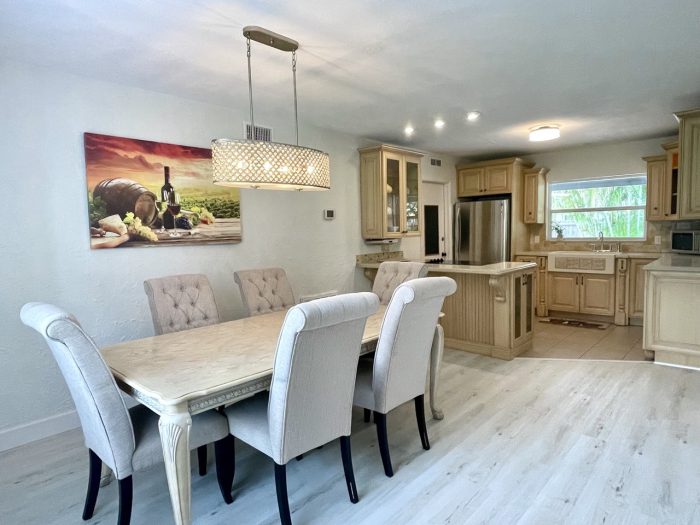 Italian House - Image 38
