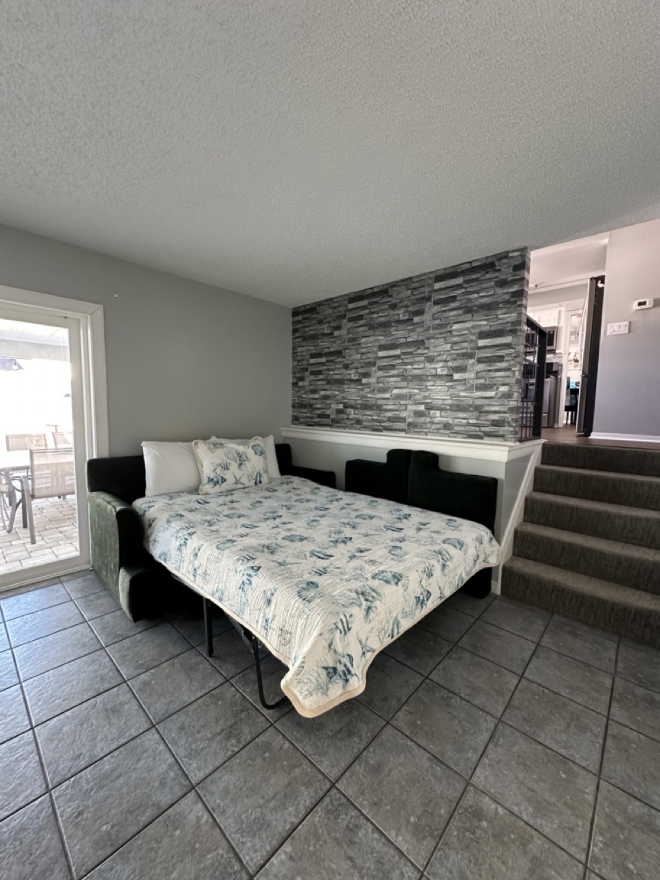 Pelican House - Image 28