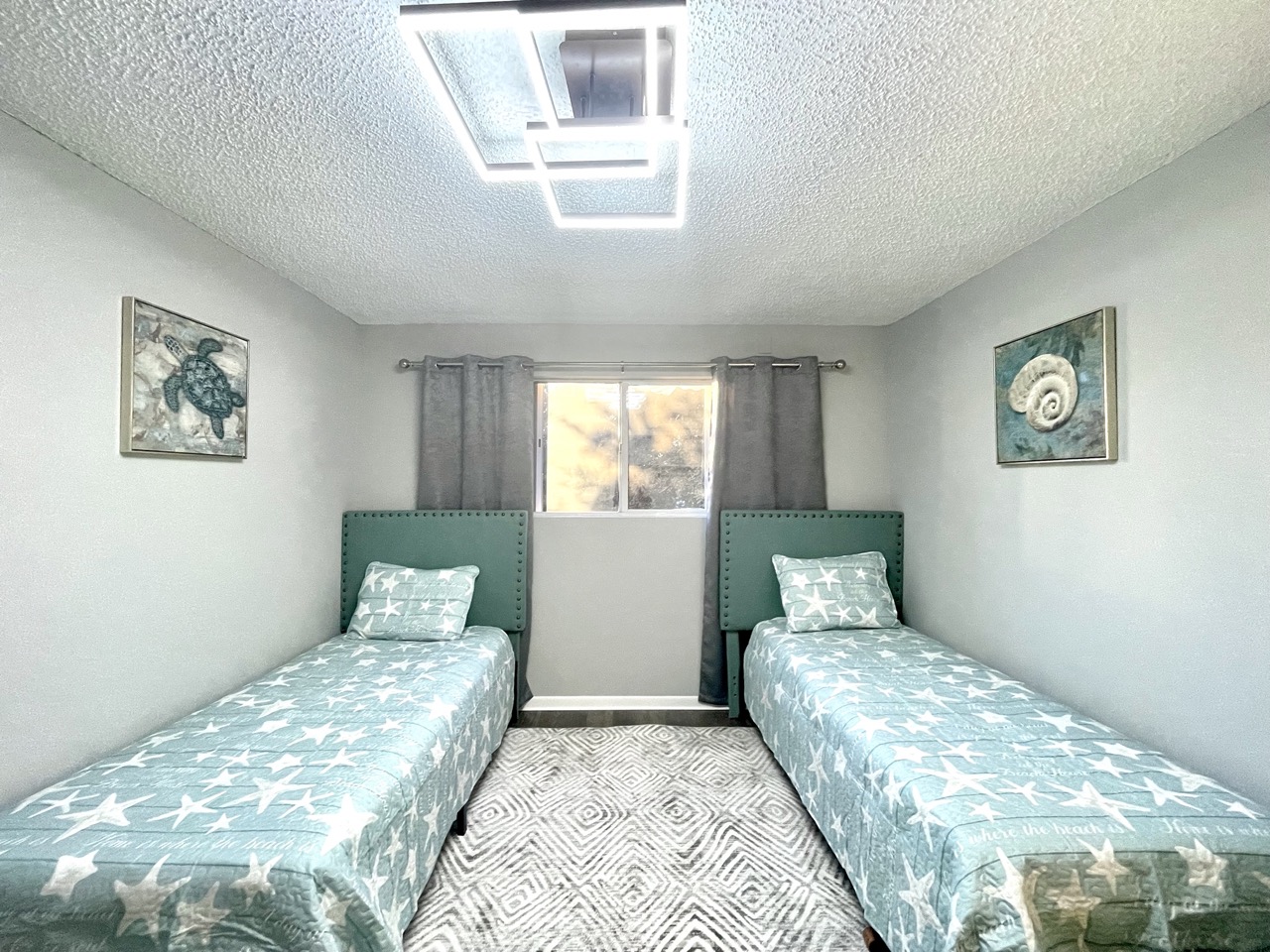 Pelican House - Image 21