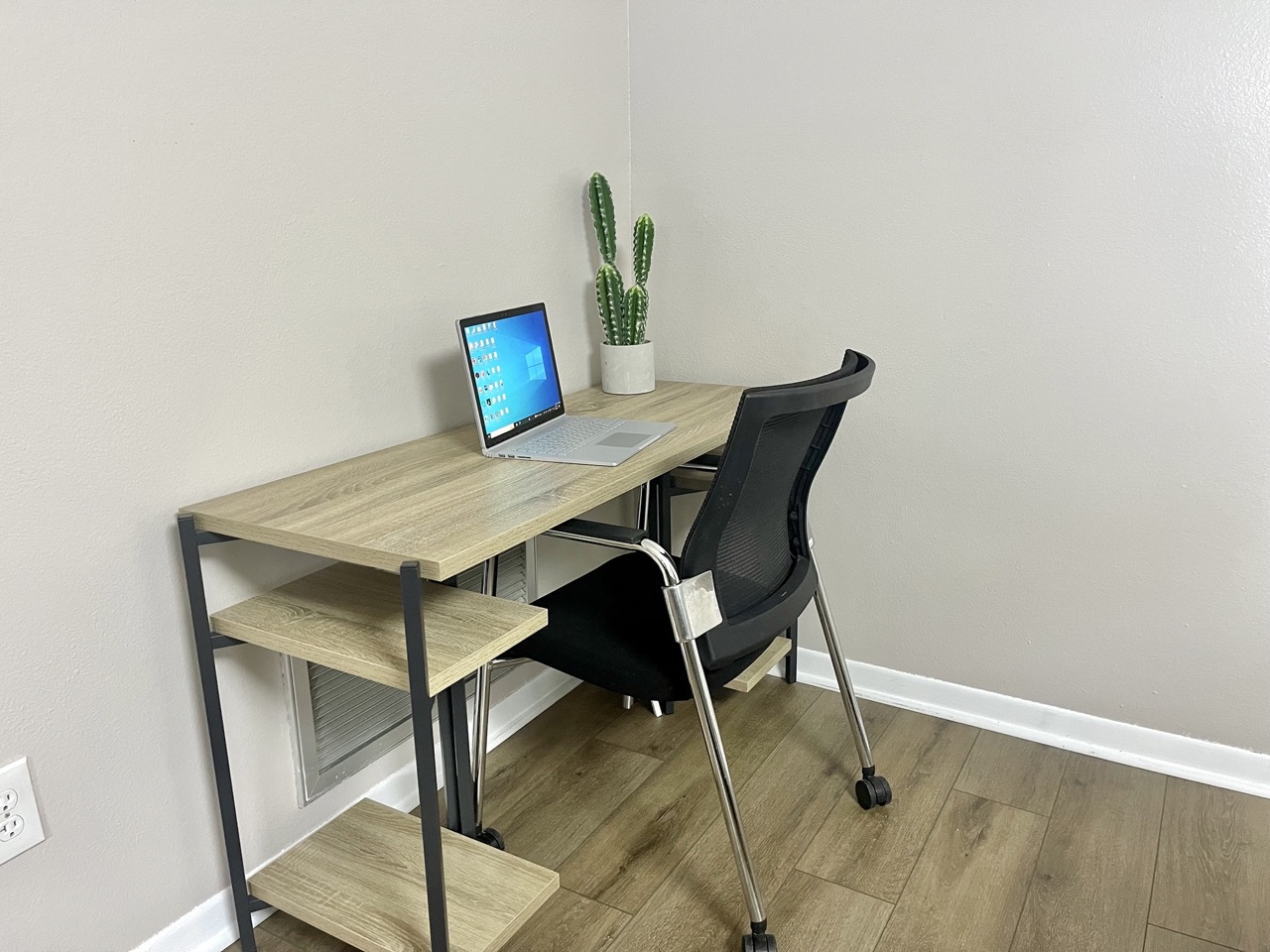 Pelican House - Image 58